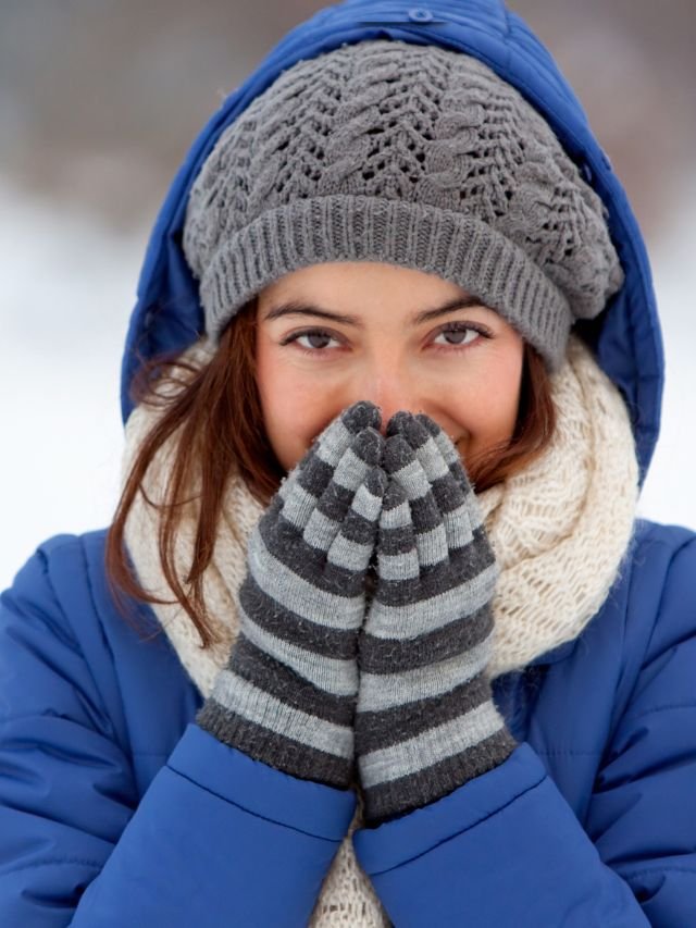 8 simple hack to stay warm and beat winter chill.